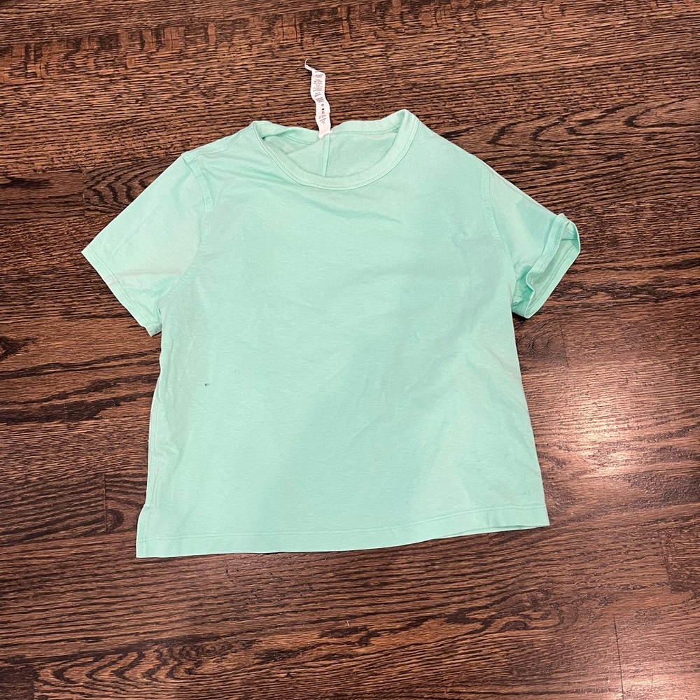 Lululemon, cropped all yours t-shirt, size 4
